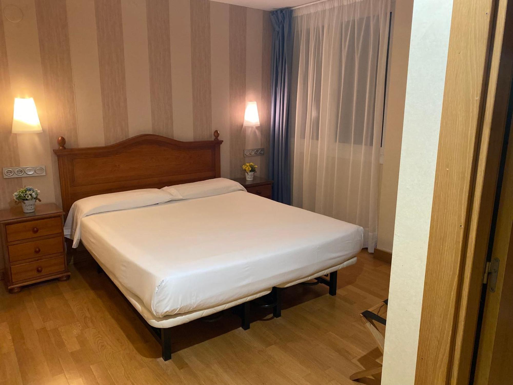 Hotel Villa De Ermua Εξωτερικό φωτογραφία